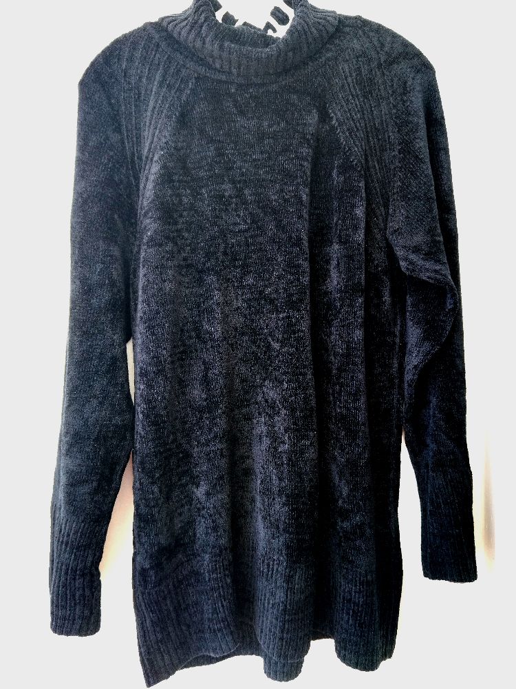 Je vide : pull colle montant
