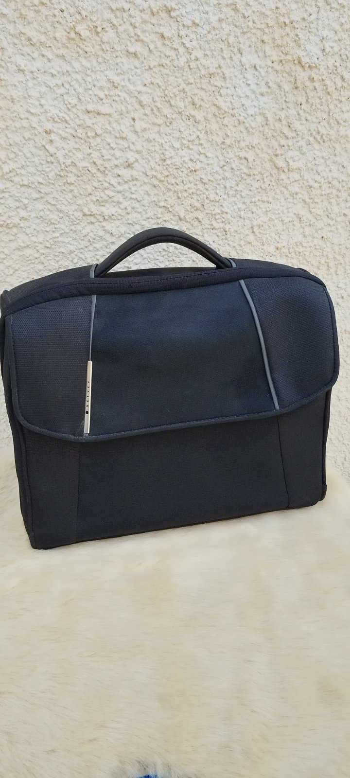 Sac professionnel avec cadenas 💼🔐 📍 