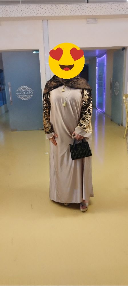Une robe soiré unique tlabbes jusqu'à 48