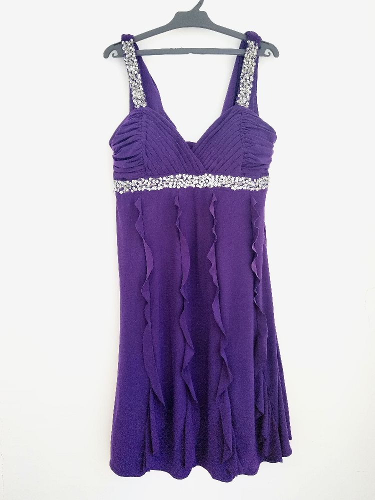 Robe soiré violet en bon état