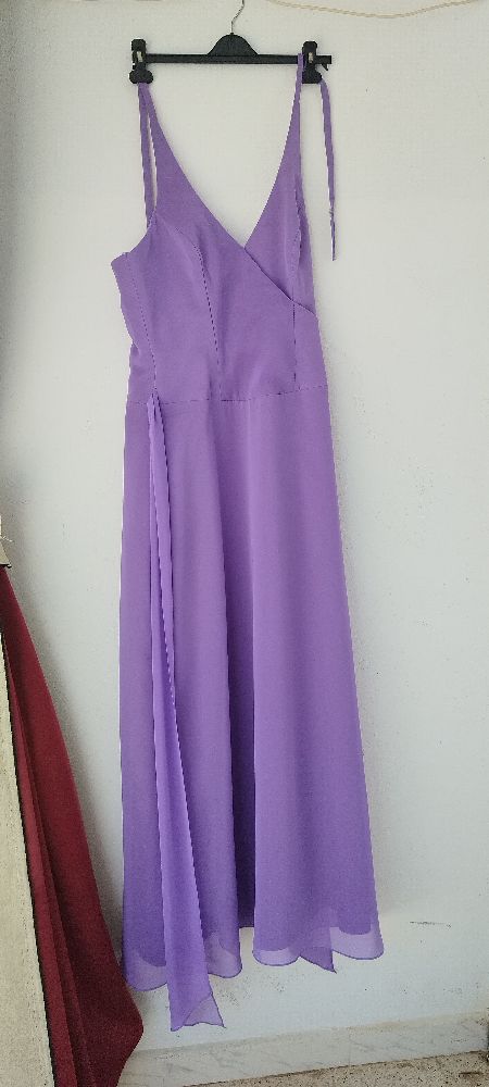 Robe soiré violet en bon état