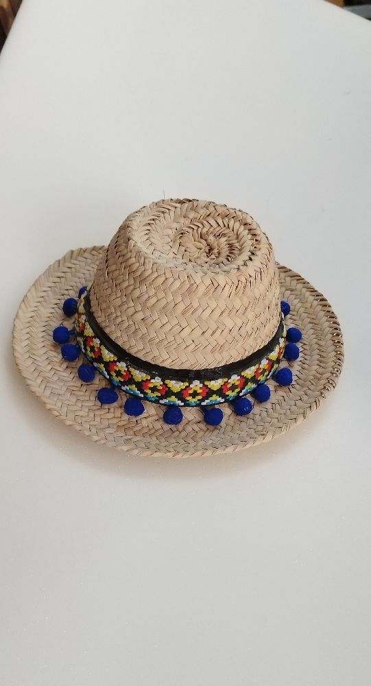 chapeau de paille traditionnel 👒😍