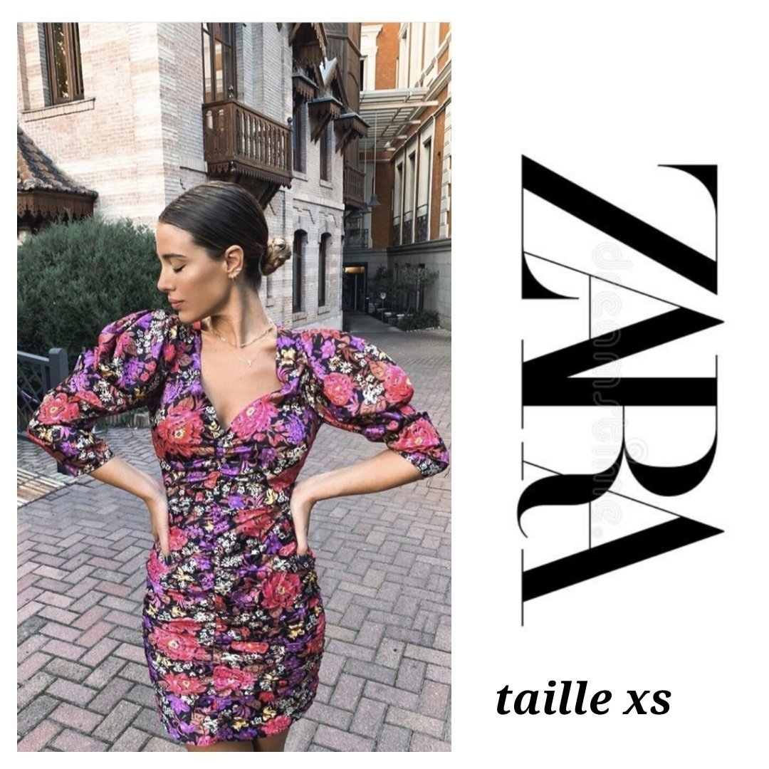 Lot 5 robe