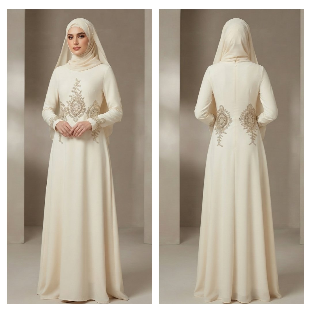 Élégance Impériale : Robe de soirée en crêpe nacré