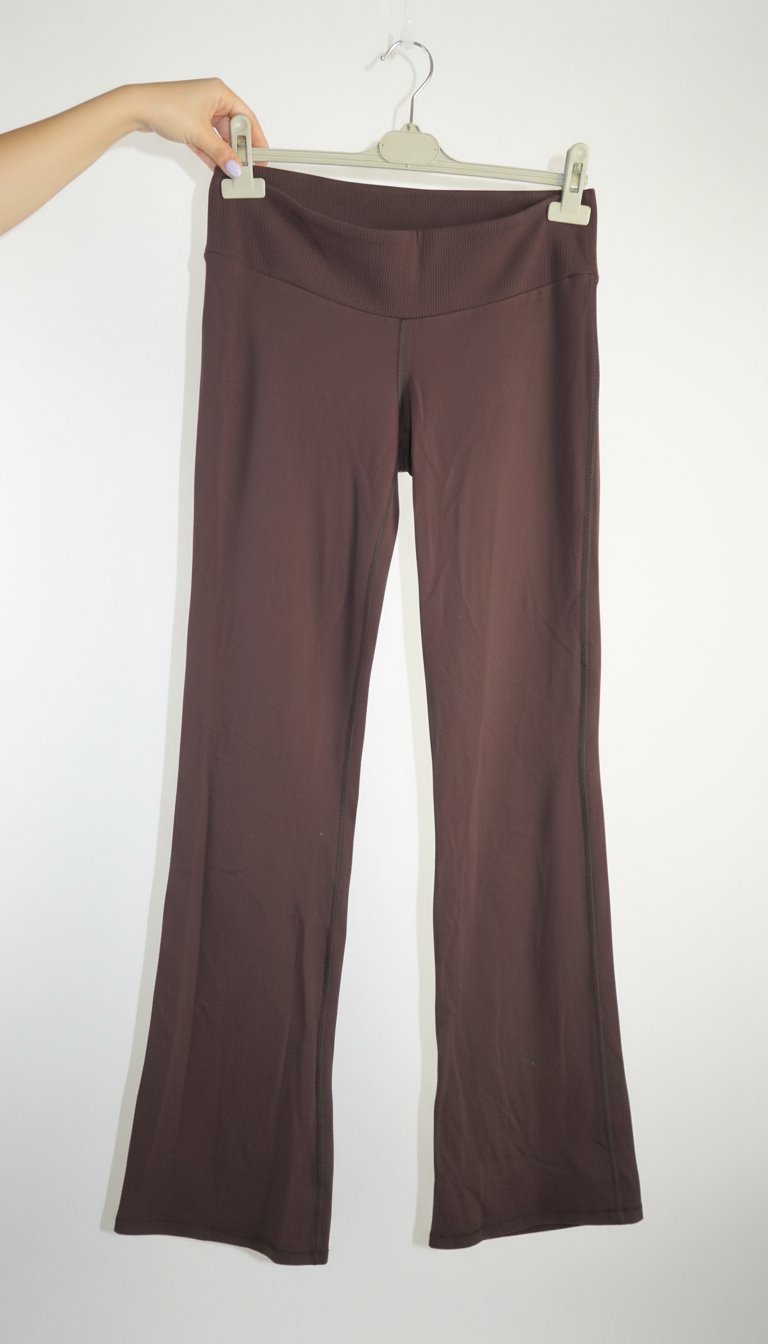 Leggings or yoga pants