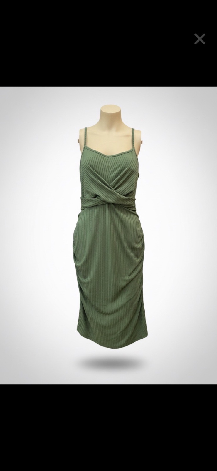 Robe moulante côtelée vert kaki de la marque Boohoo