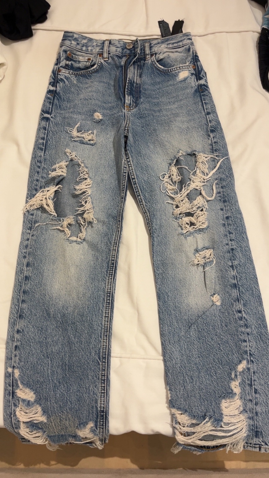Jean déchiré zara taille 34 