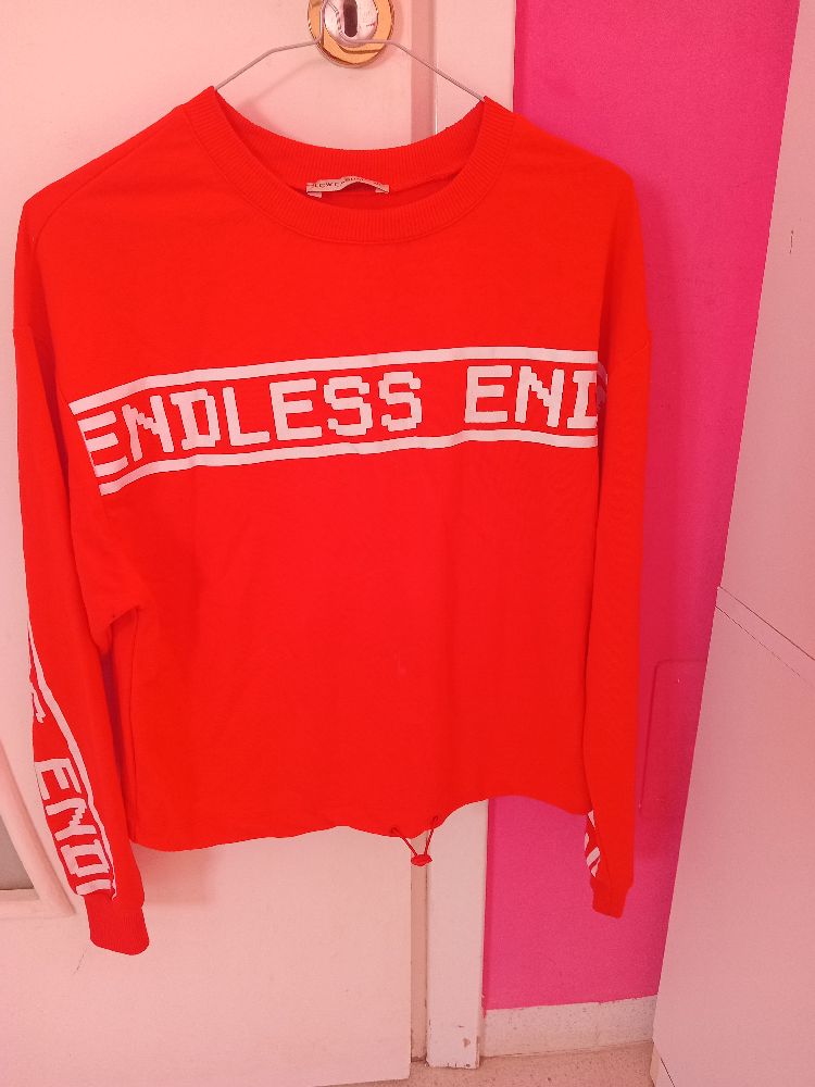 Pull rouge