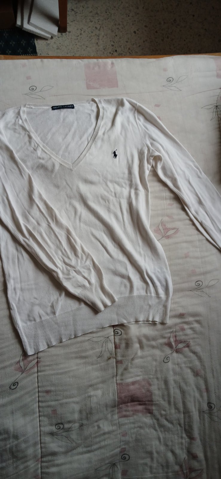 Ralph laurin v neck shirt