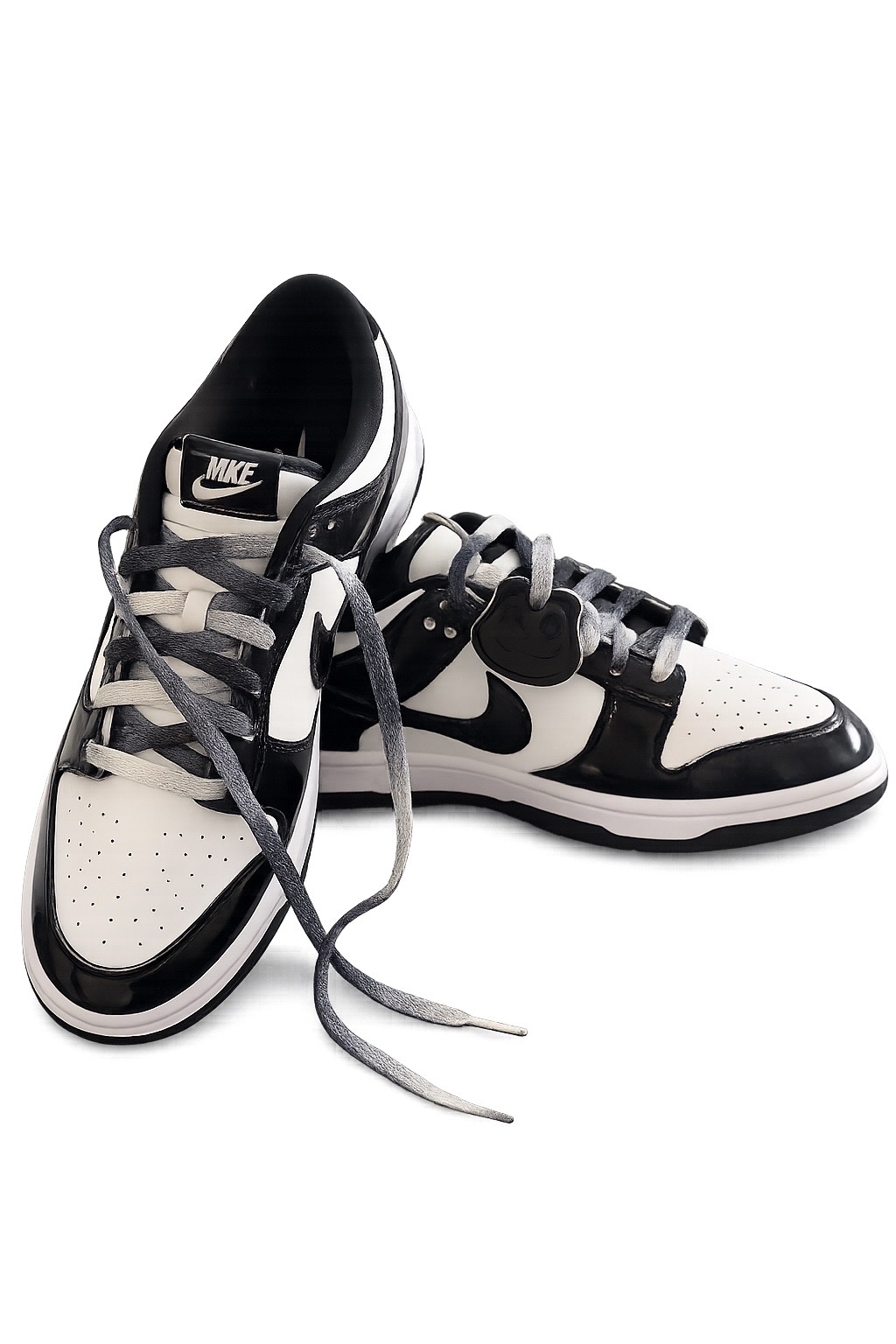 NIKE DUNK LOW RETRO SE 42,5