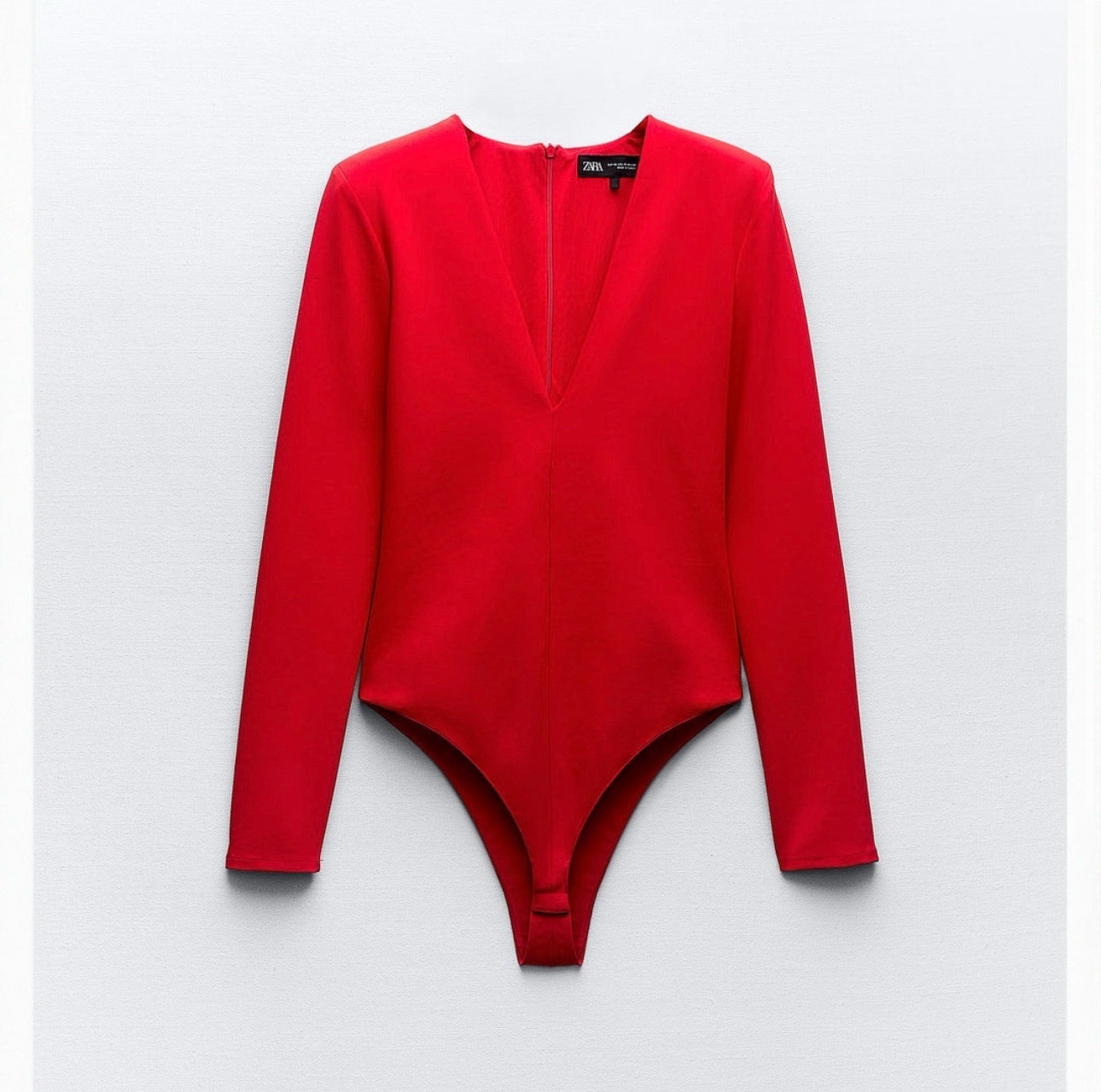Body zara neuf avec etiquettes 