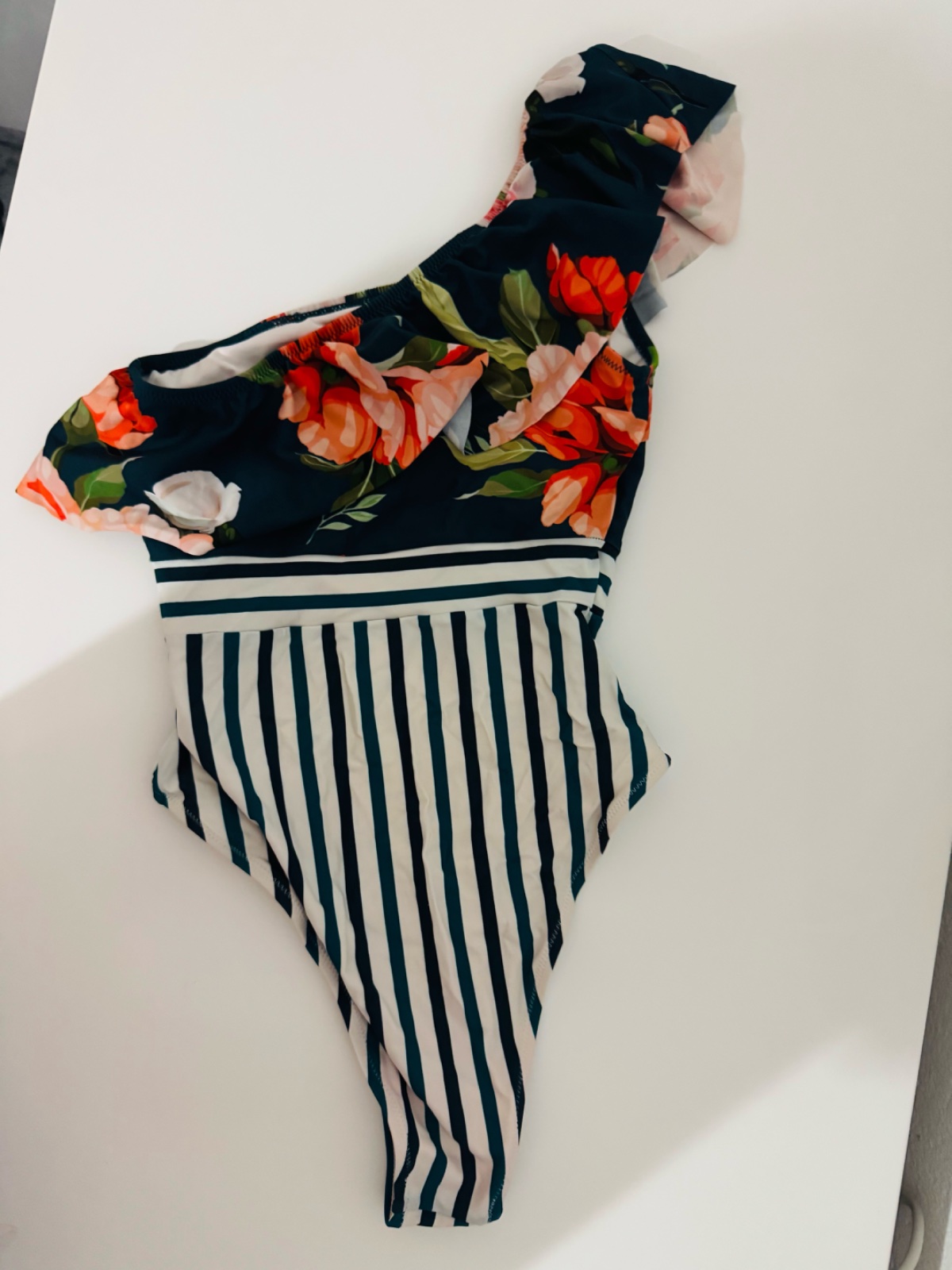 Maillot taille S/M neuf