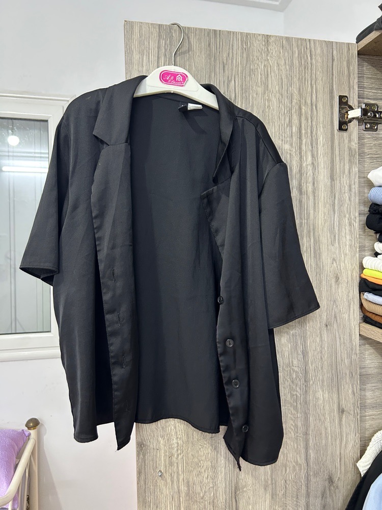 Chemise noir satin talle M