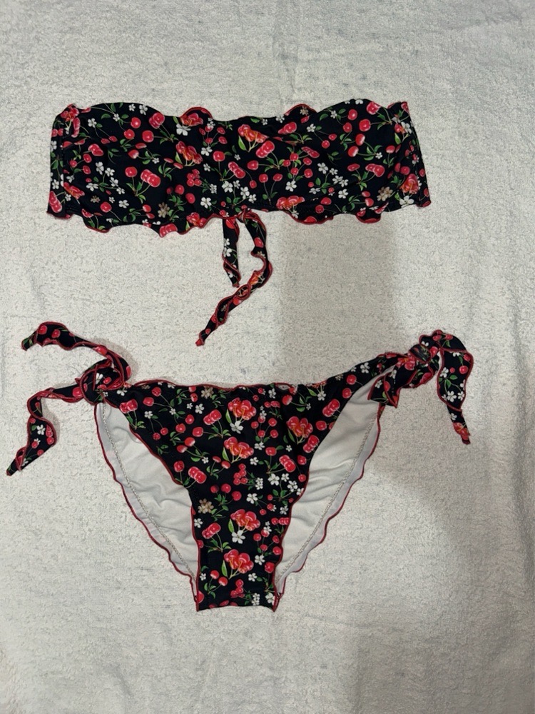 Bikini cerise taille s rembourrée