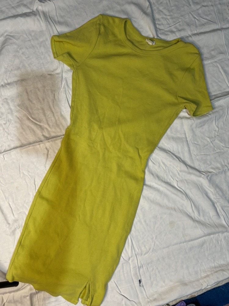 Robe taille S  sans dos 