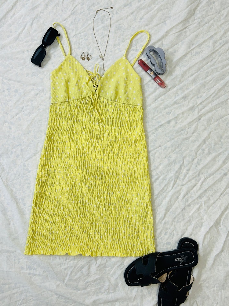 Robe bershka jaune taille S