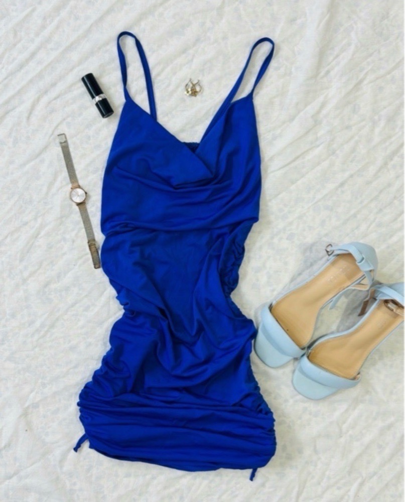 Robe bleue taille S/M elastiquée 