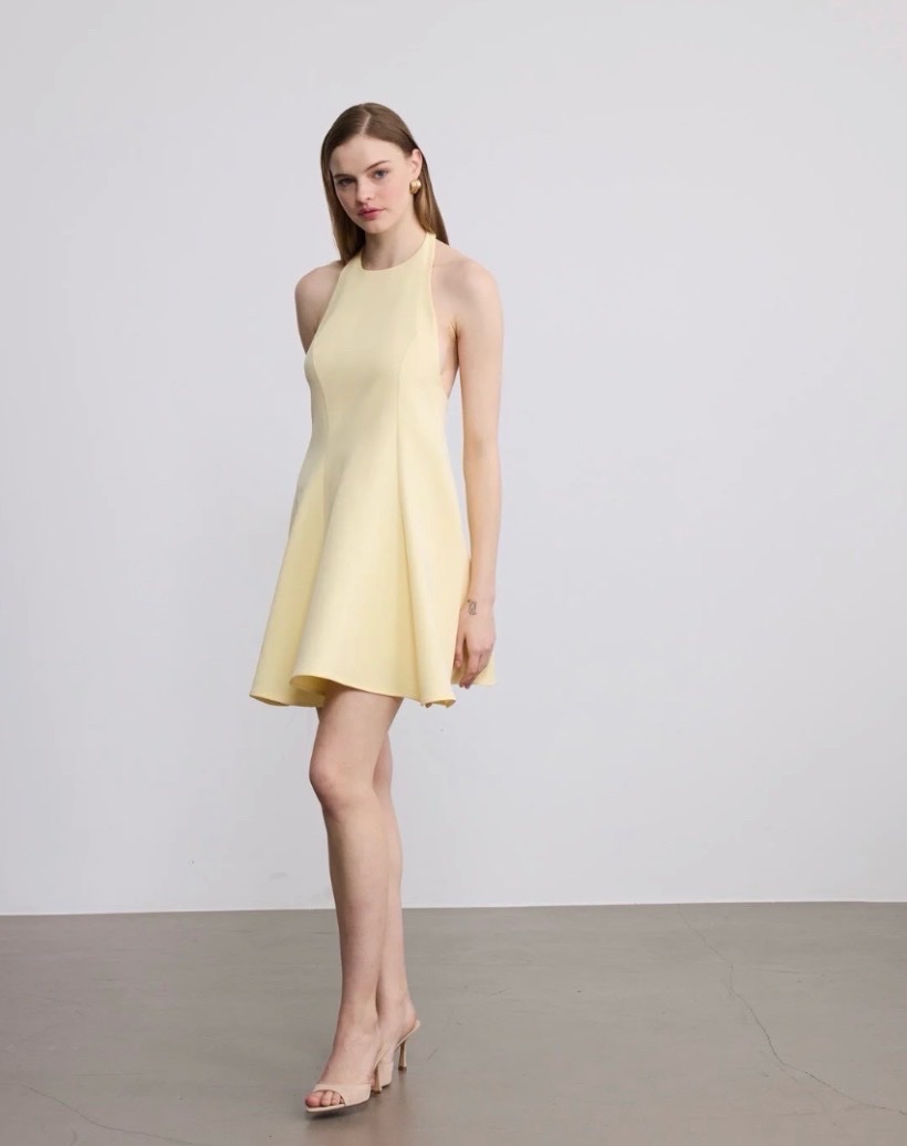 Robe jaune citron de très bonne qualité neuve taille M/L