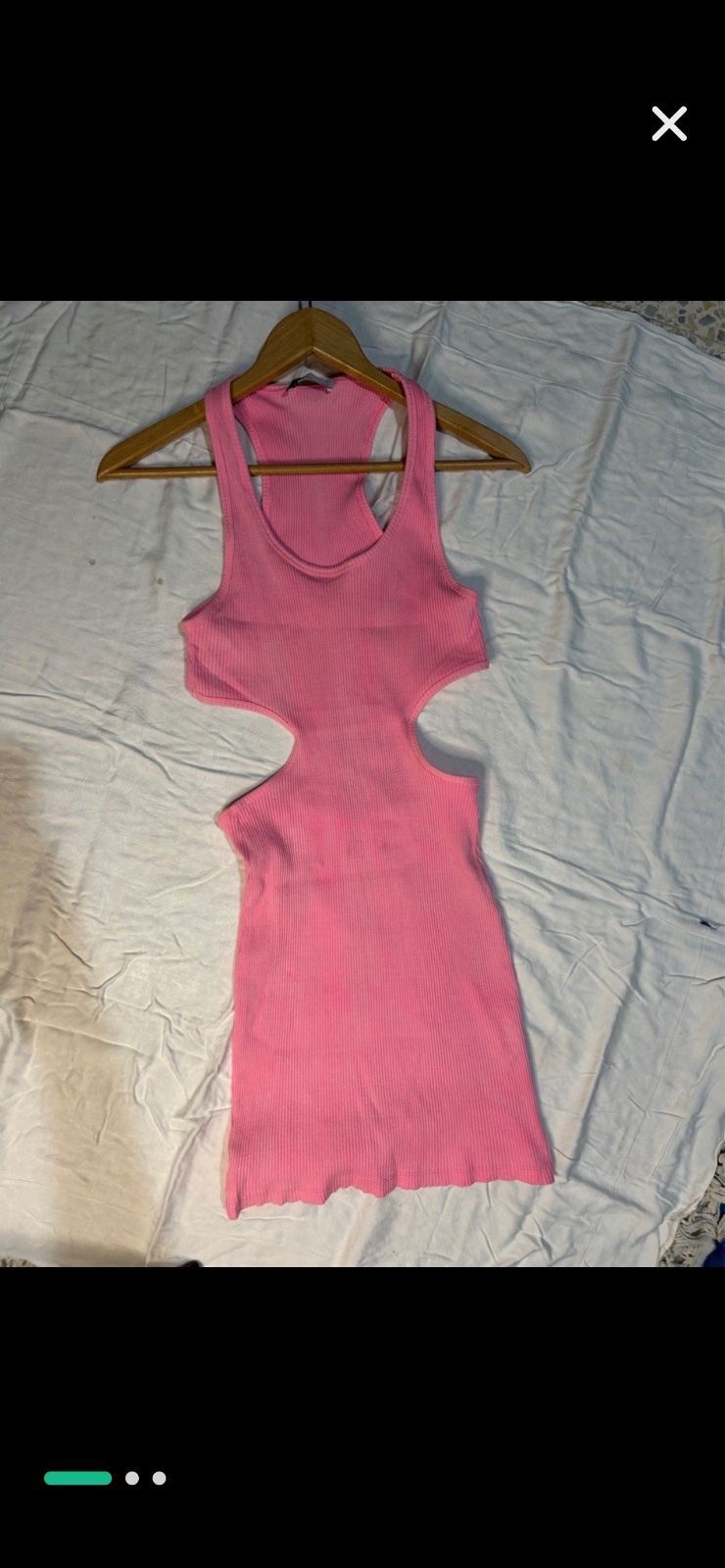 Robe rose taille S bershka