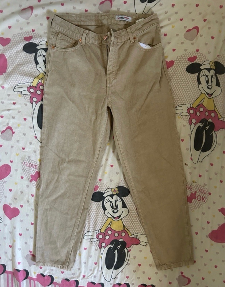 Pantalon beige taille 38