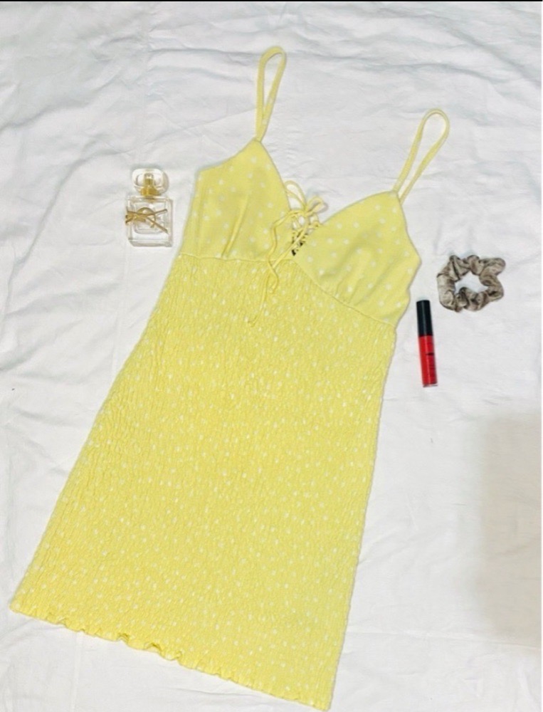robe jaune bershka taille S