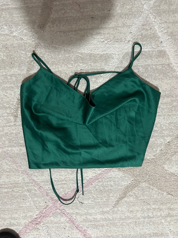 Top satin sans dos taille S