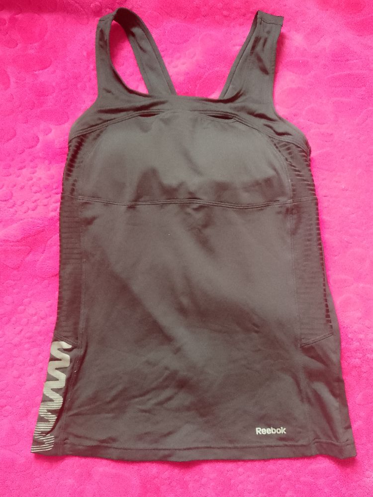  profitez !!! top Reebok taille s/xs