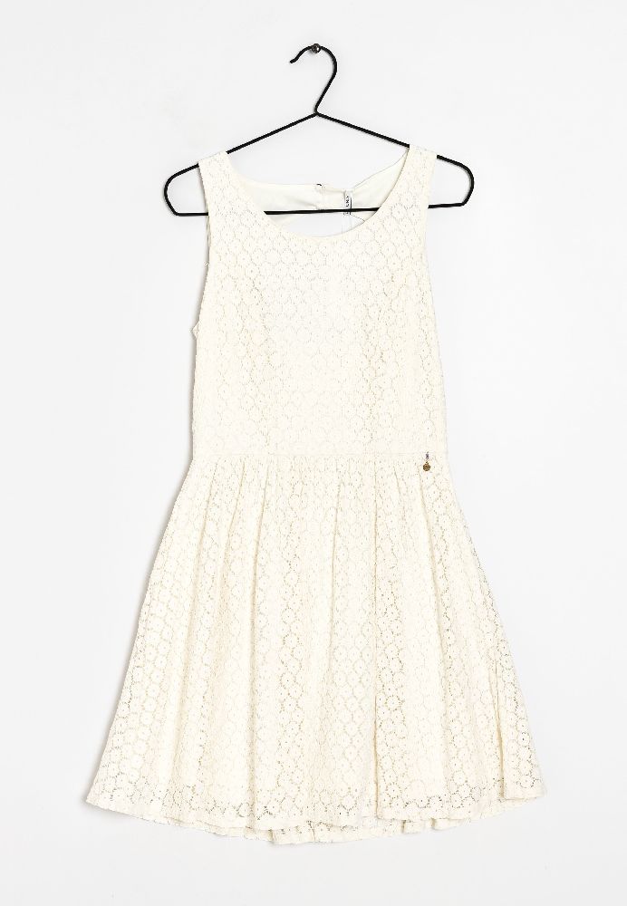 Robe blanche Only taille S🤍🤍🤍🤍🌸🌸🌸