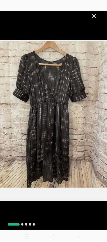 Robe taille S/M et L yaser 5fifa w sawafi neuf sans défaut 🖤🖤🖤🤍en promo profitez 😍😍
