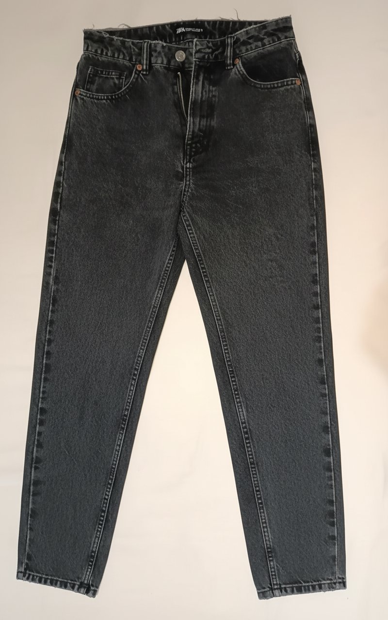 Jean mom fit straight leg Zara – Taille 36