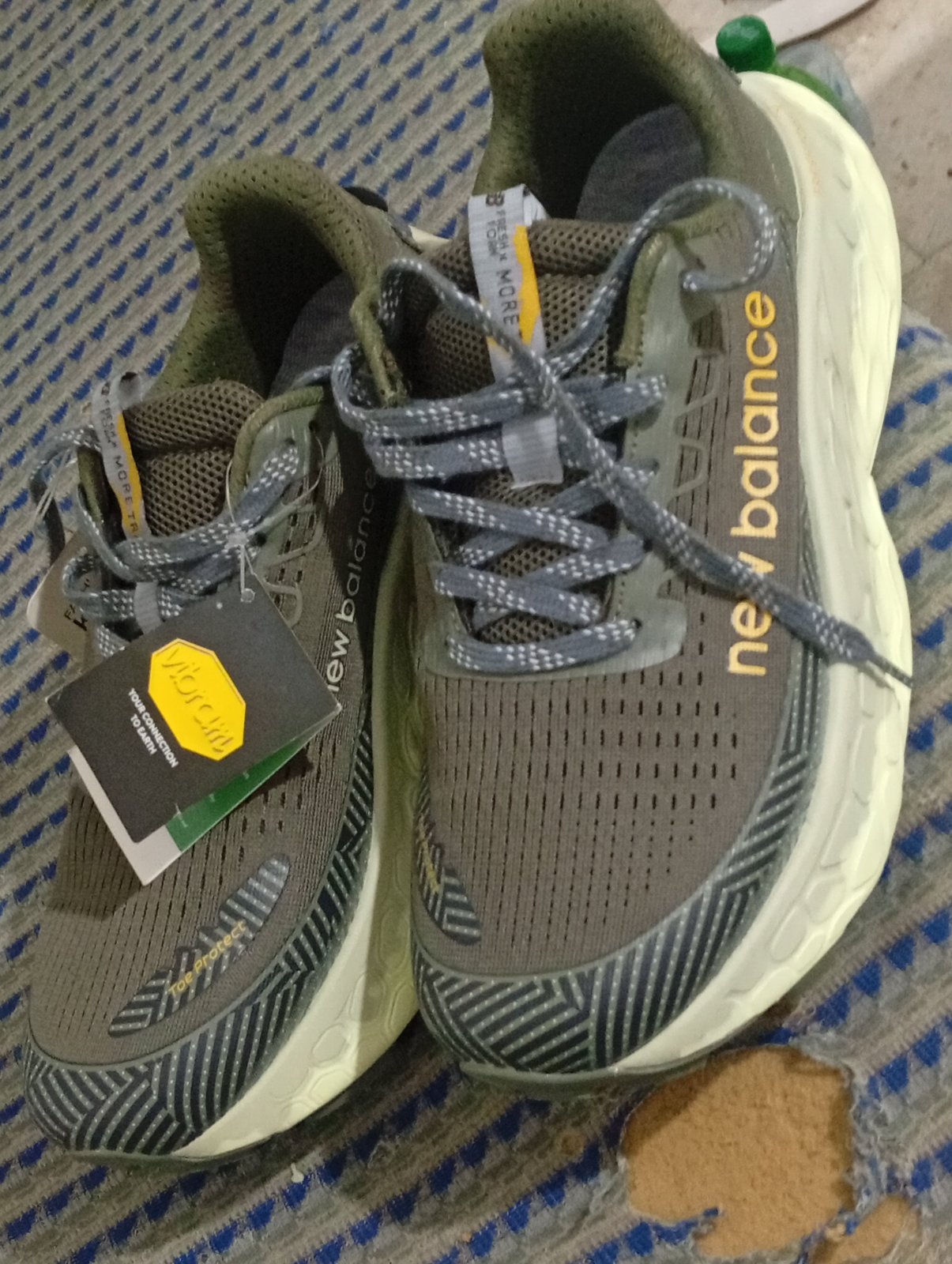 Taille 43 