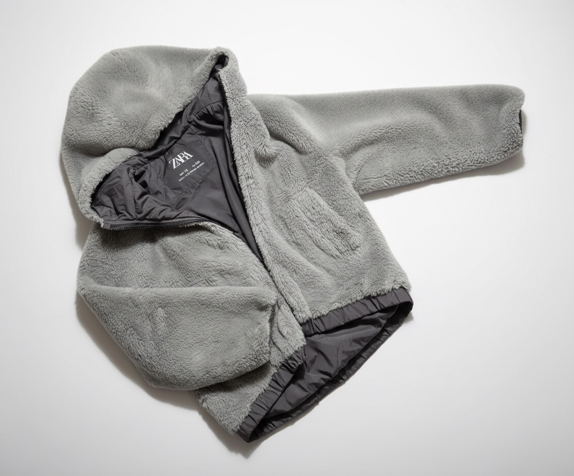 Veste effet peluche grise avec capuche