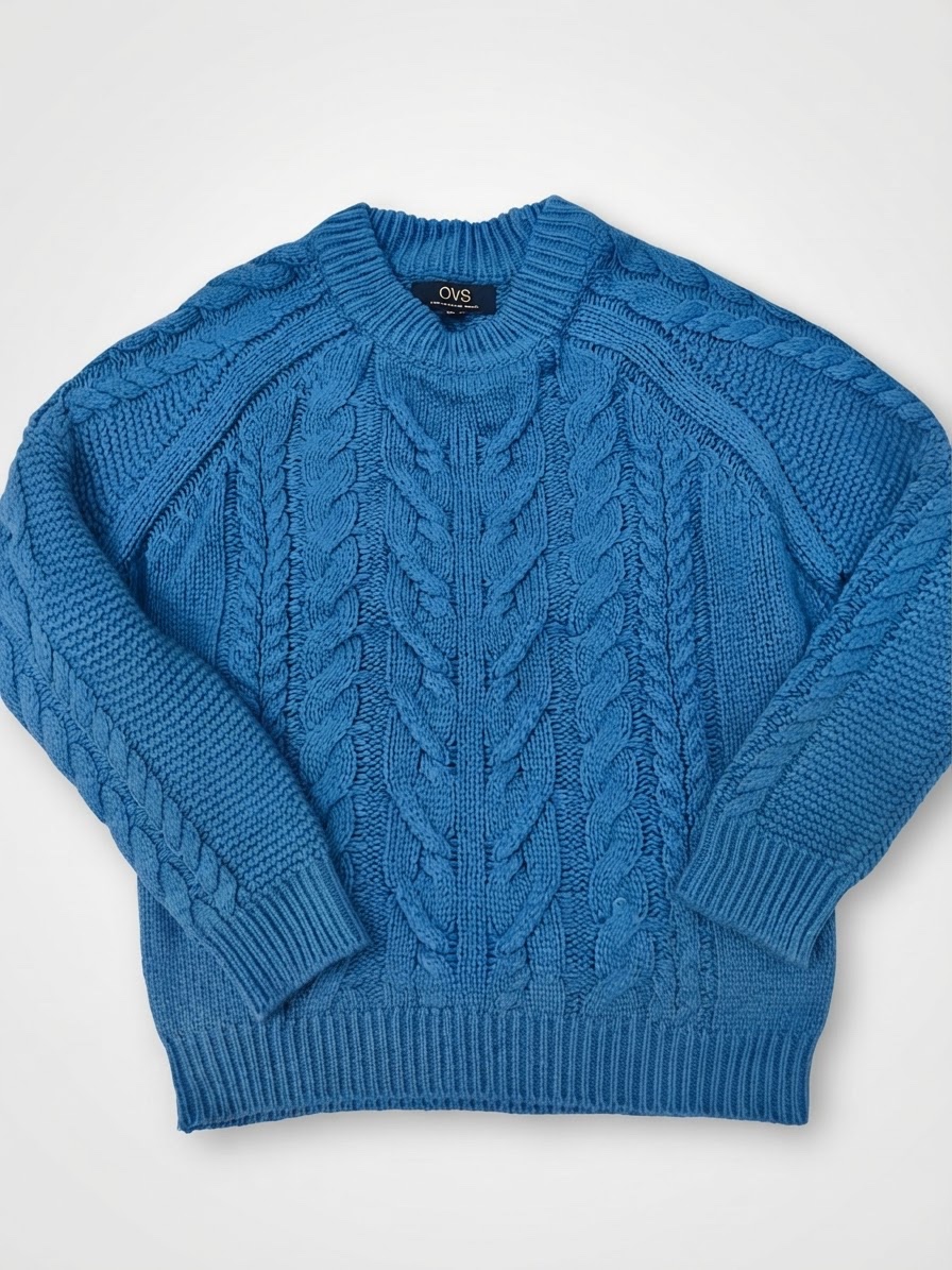 Pull en laine bleu electrique 