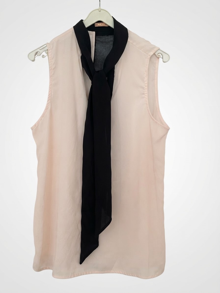 Chemise sans manche nude 