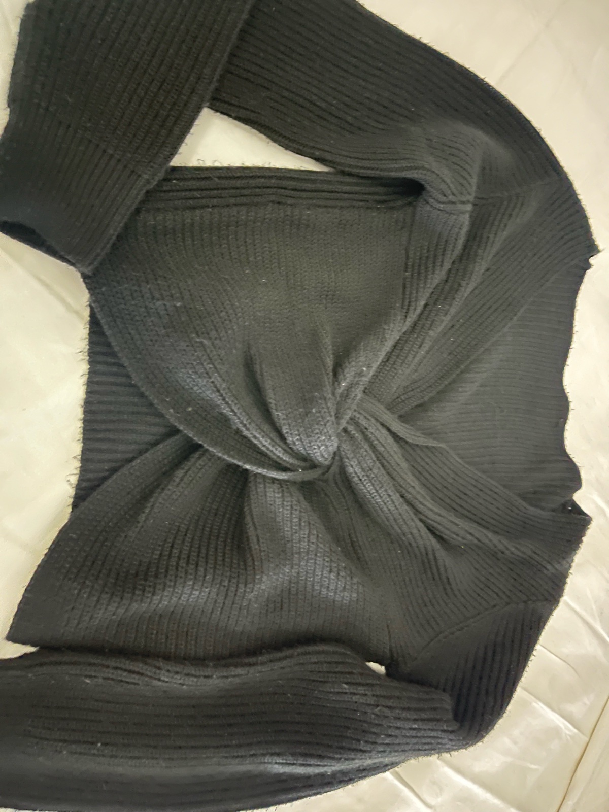 Pull noir 