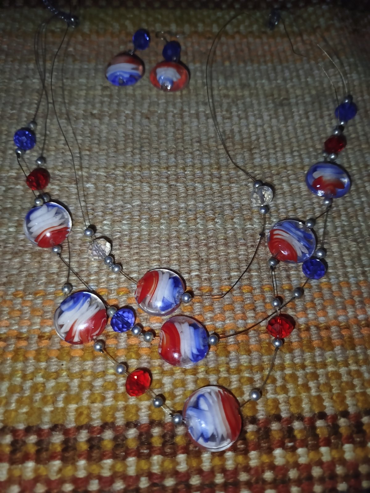 Collier fantaisie 