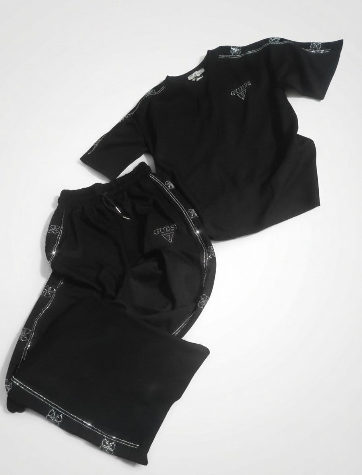 Set noir neuf avec strass bling bling 