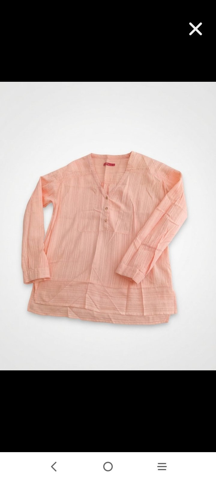 Chemise de la couleur pêche 