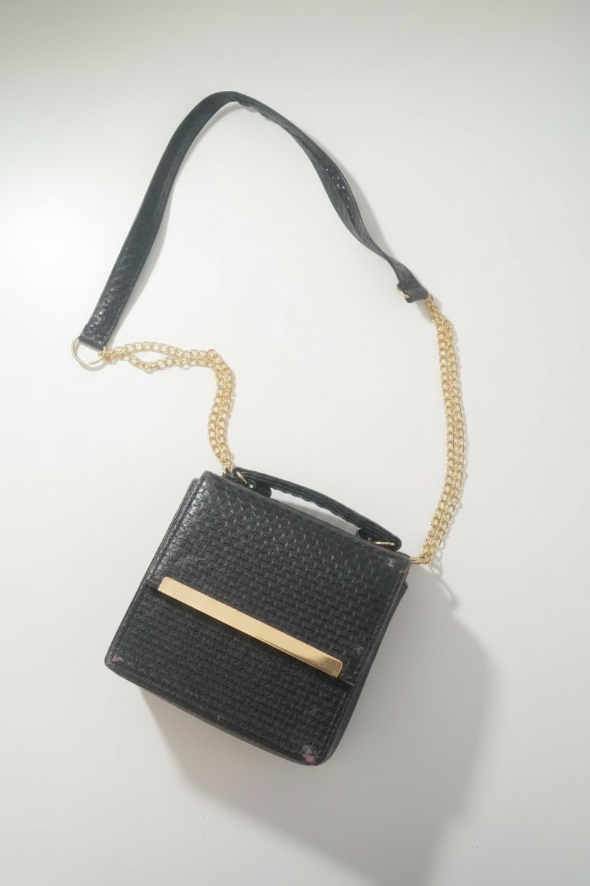 Sac à main bandoulière noir chic et élégant 