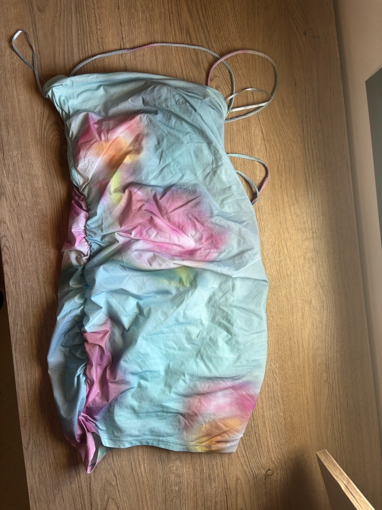 Robe dos nu