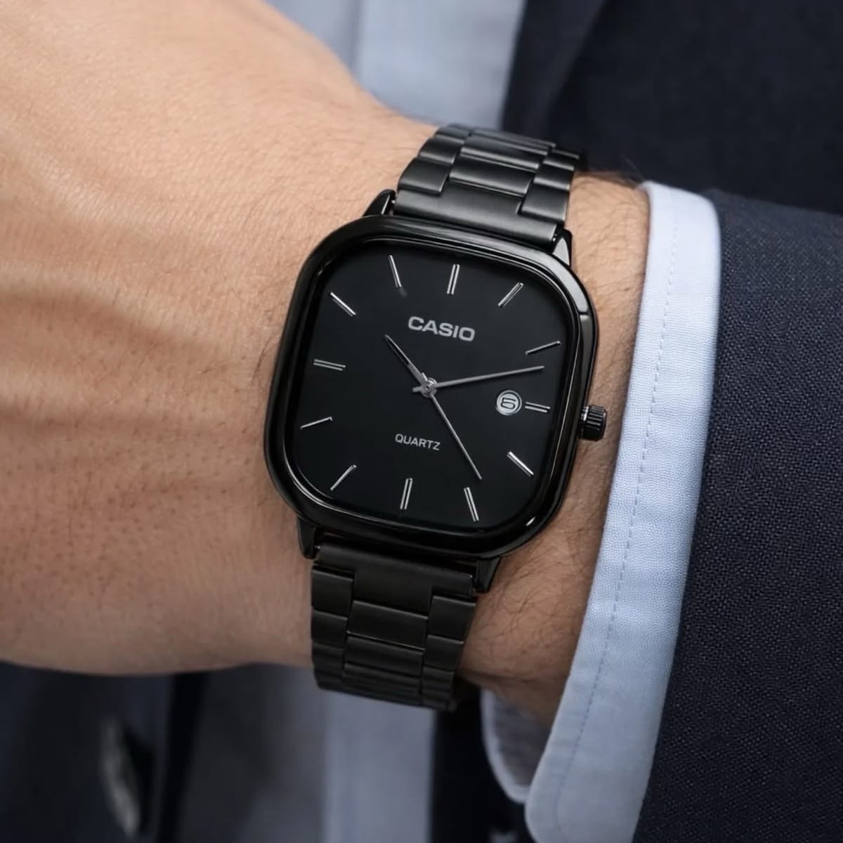 Casio homme tous noir