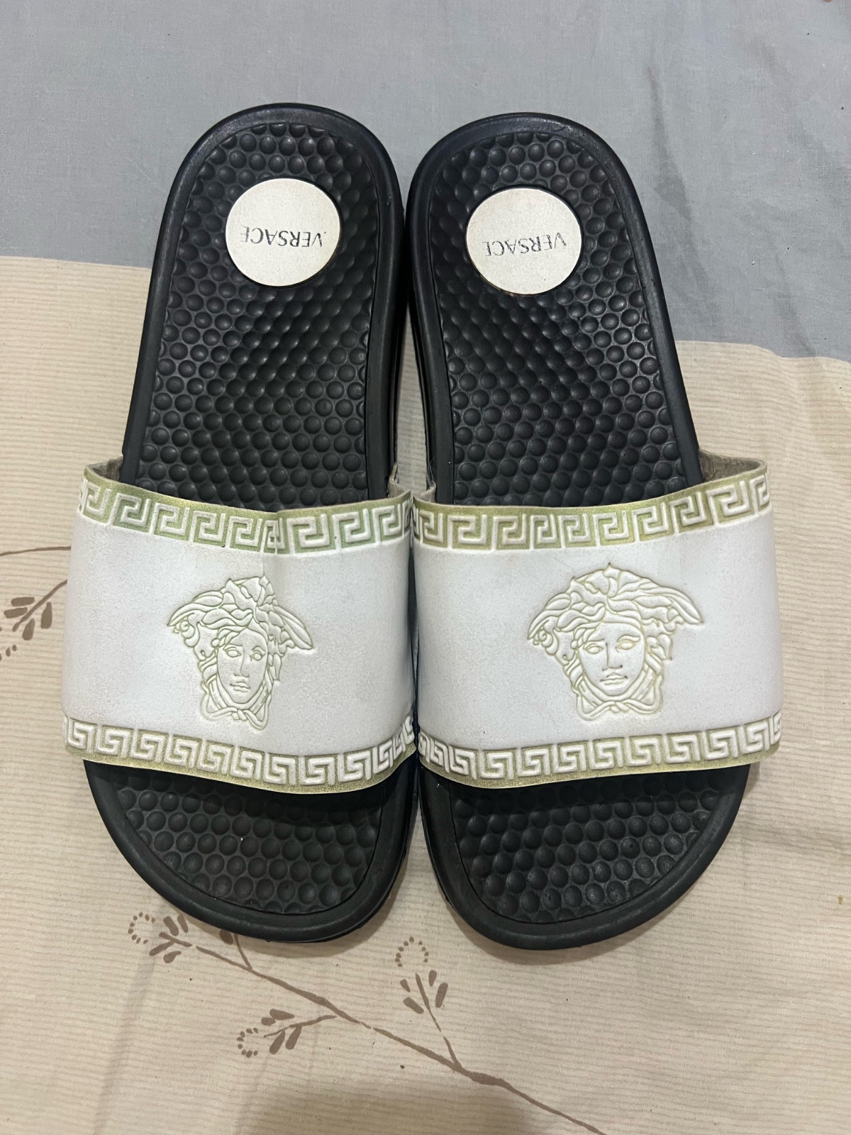 Mule versace