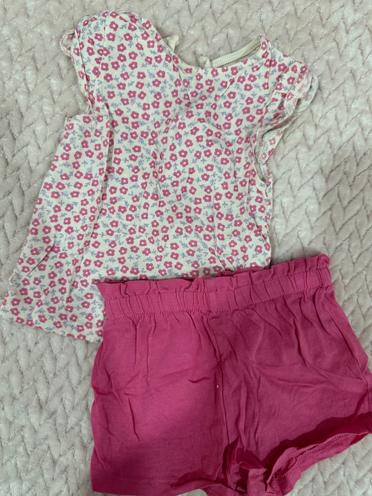 4 ensembles