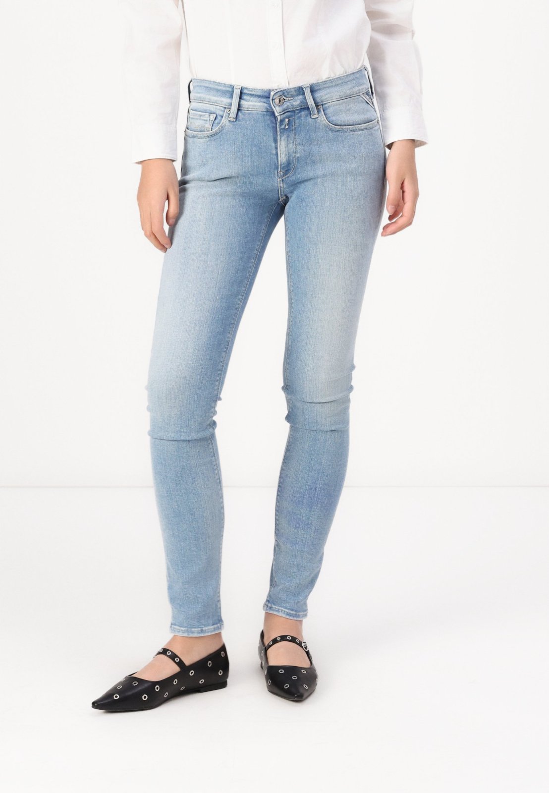 Un pantalon jean femme Replay