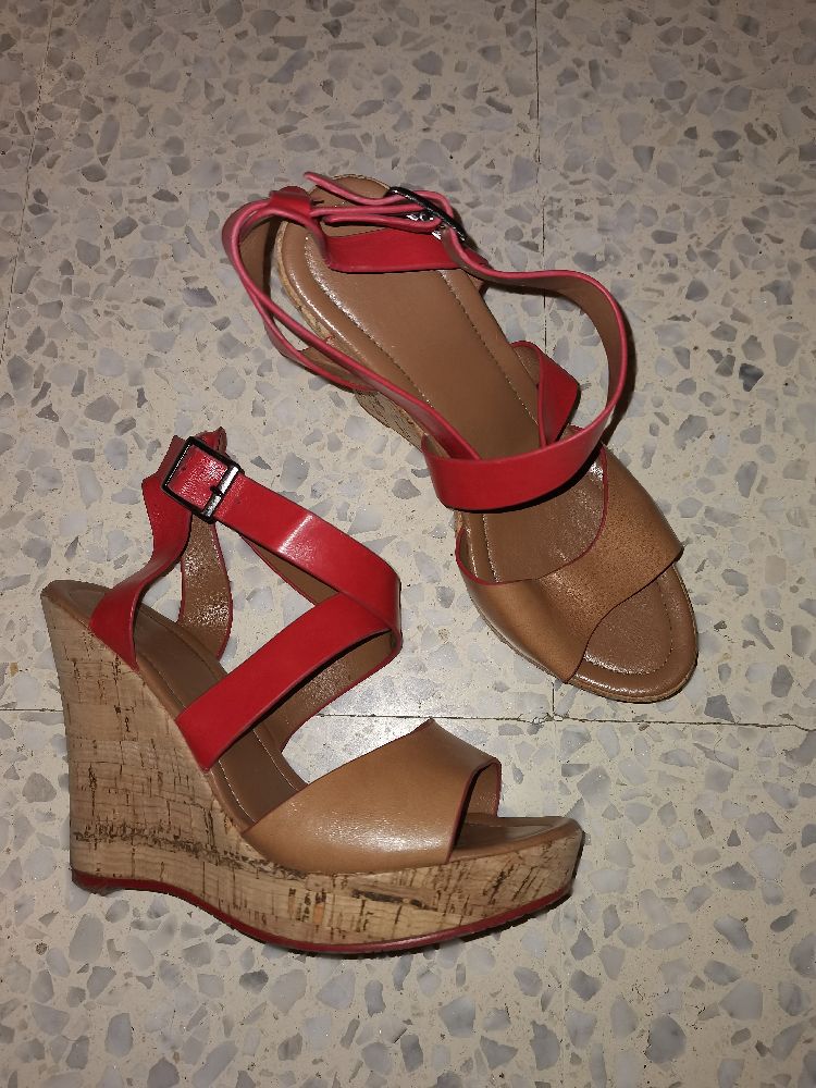 Sandales compensées 