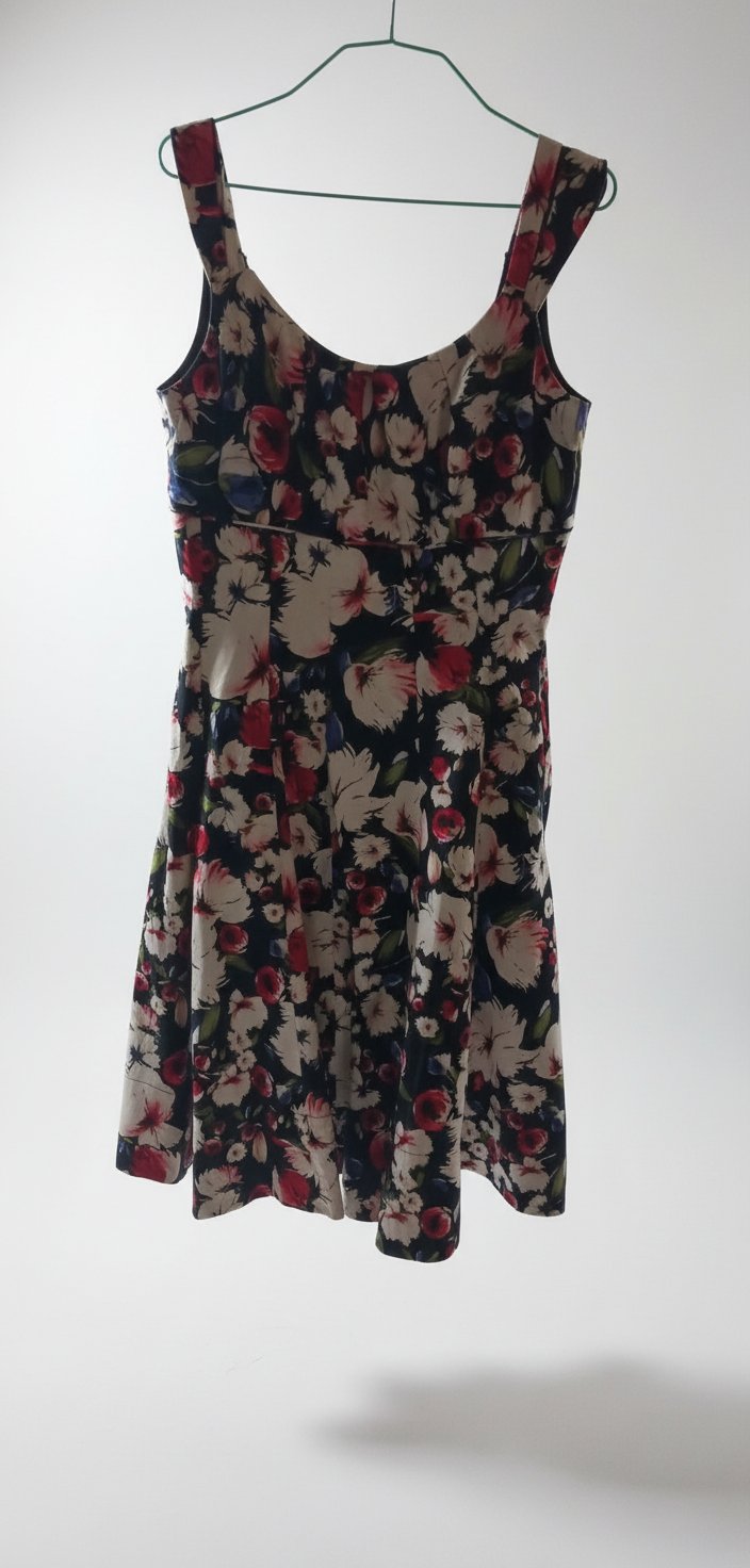 Robe ete fleurie taille m