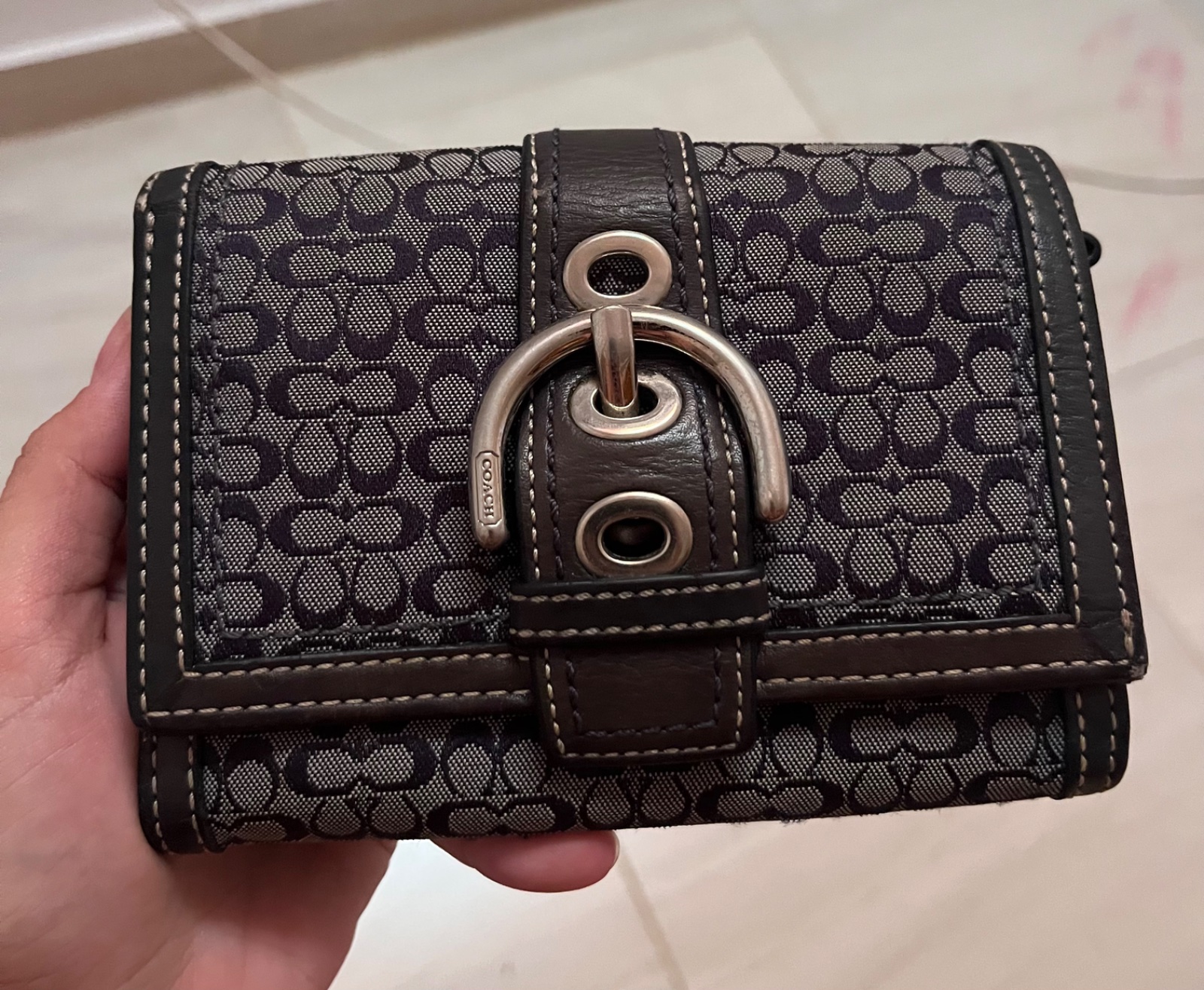 Porte feuille