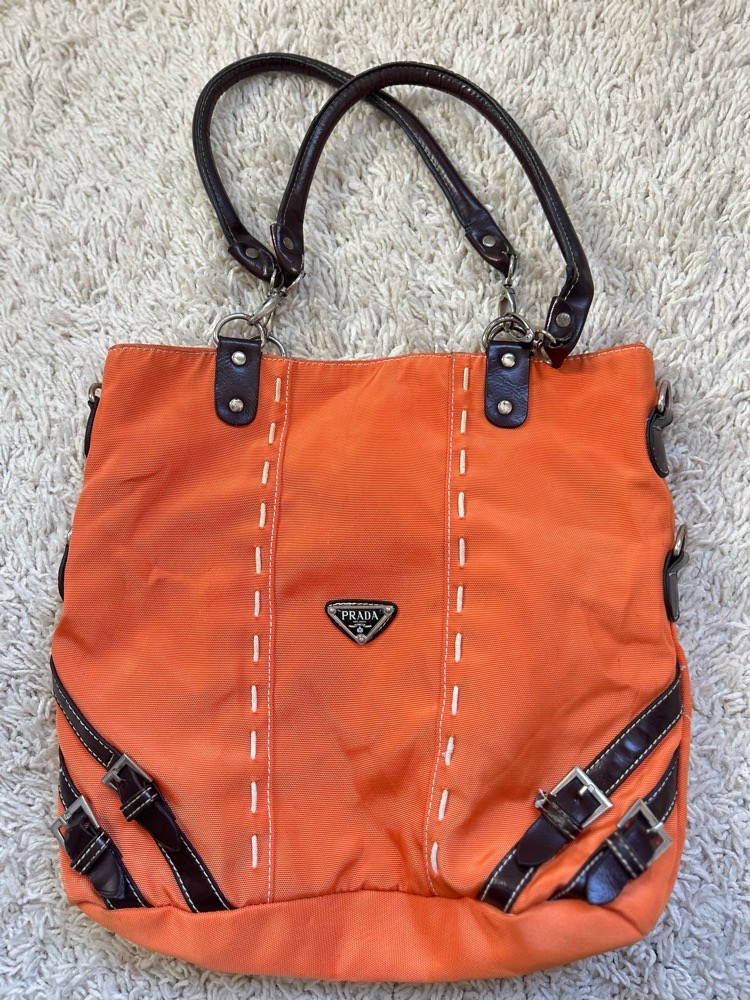  🔥🧡🍊 Sac Prada ORANGE dispo !