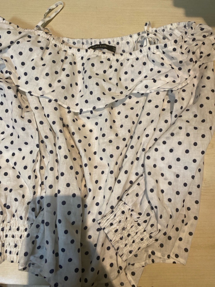 Pull zara tres bon etat