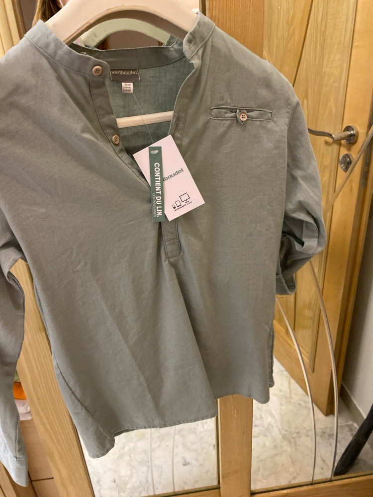 chemise neuf avec etiquette la marque verbaudet